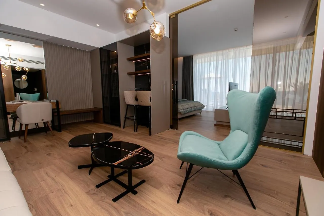 Empire Beach Resort Adults Only Dhërmi
